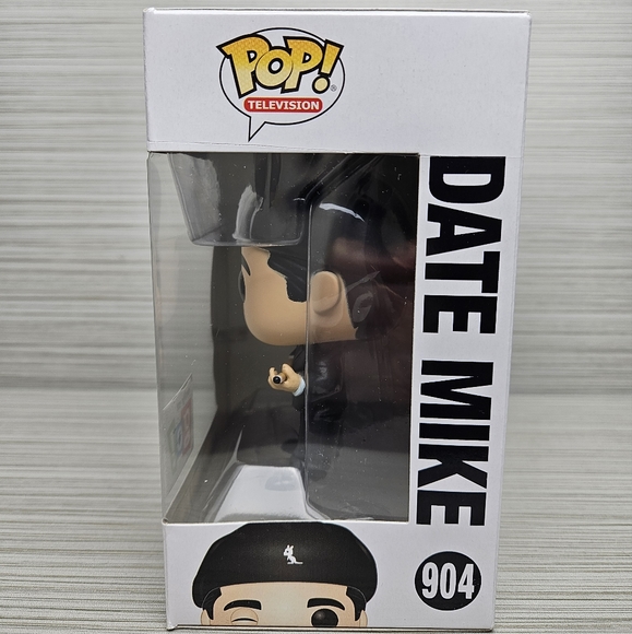 Funko Television - The Office - Date Mike Figure #904, New - Picture 3 of 7